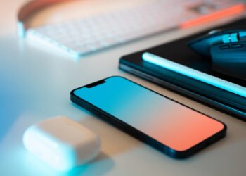 Why Are iPhones Extra Costly Than iPads?