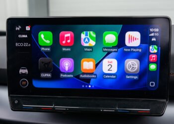 When Are Transportable Apple CarPlay Screens Truly Value It?