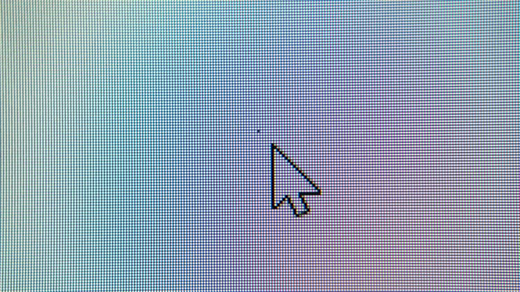 What Is The Distinction Between A Lifeless Pixel And A Caught Pixel?