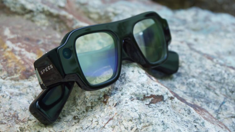 Standalone AR Glasses Are Right here