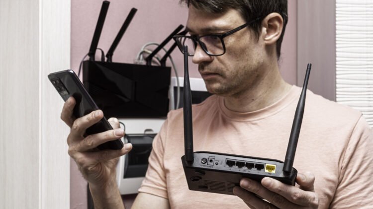 Do not Throw Away Your Previous Router — Do This As an alternative