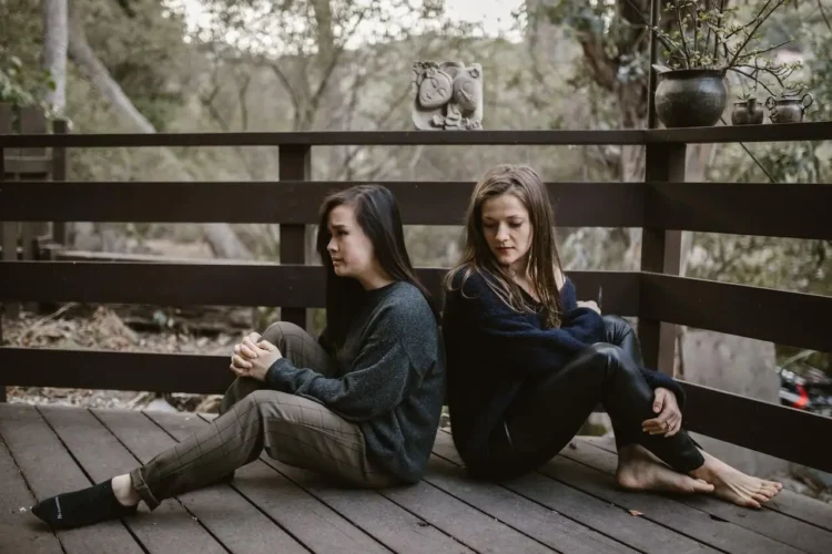 8 Causes Why You Can Break Up With Somebody You Love