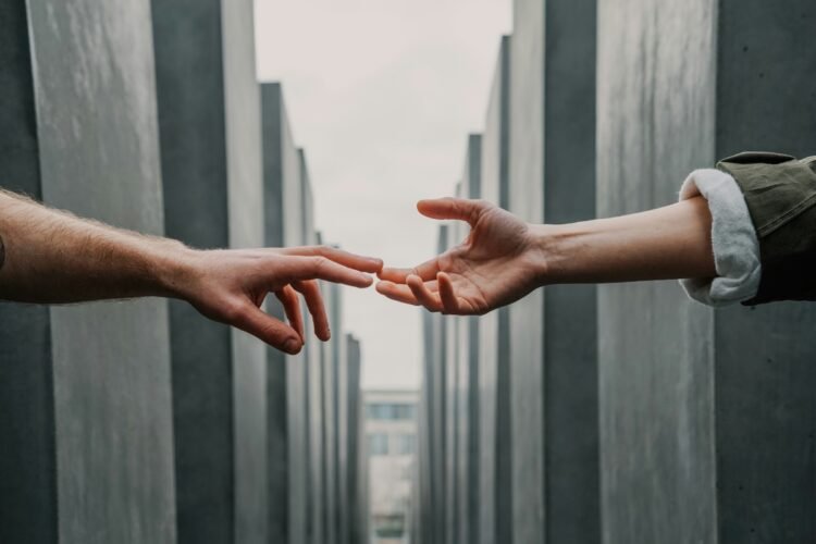 15 Aware Kindness Quotes to Change the Means You Deal with Individuals