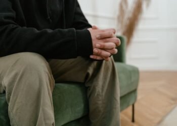 How An Outpatient Rehab Middle Helps Folks Rebuild From Scratch
