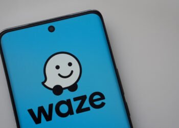 The Hidden Options Each Waze Person Ought to Know About