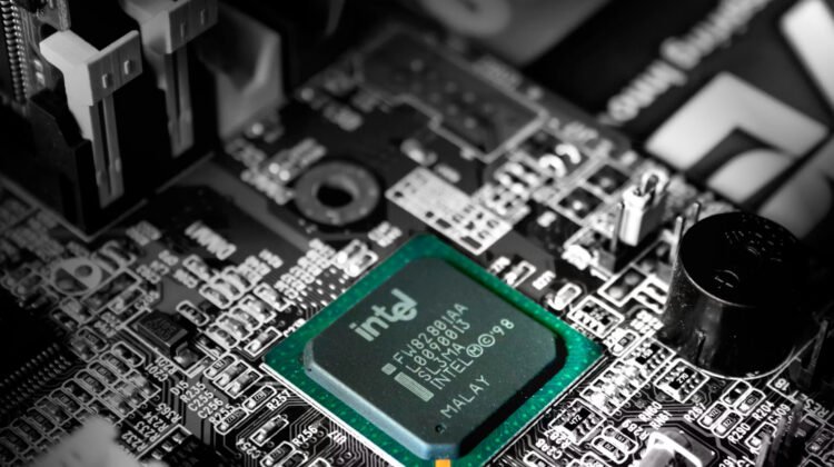 Intel Is Reportedly Launching New CPUs On Outdated Sockets That Assist DDR4 Reminiscence