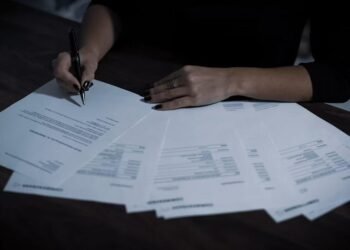 MortgageFree Canada — 5 Questions Landlords Ought to Reply Earlier than Renewing a Mortgage