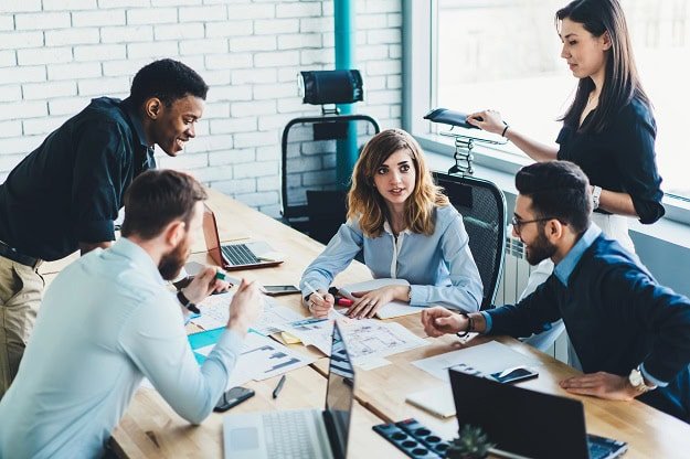 120 Motivational Quotes for Workers to Encourage Your Workforce and Convey Optimistic Vibes